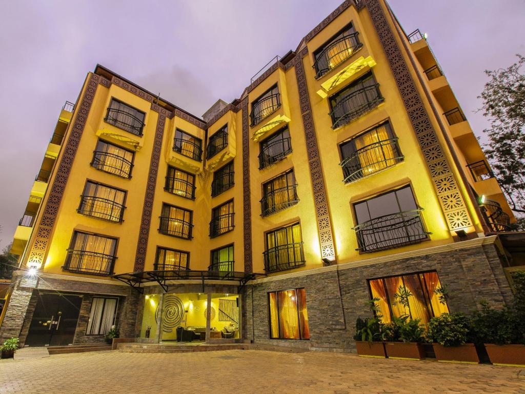 The Monarch Hotel
