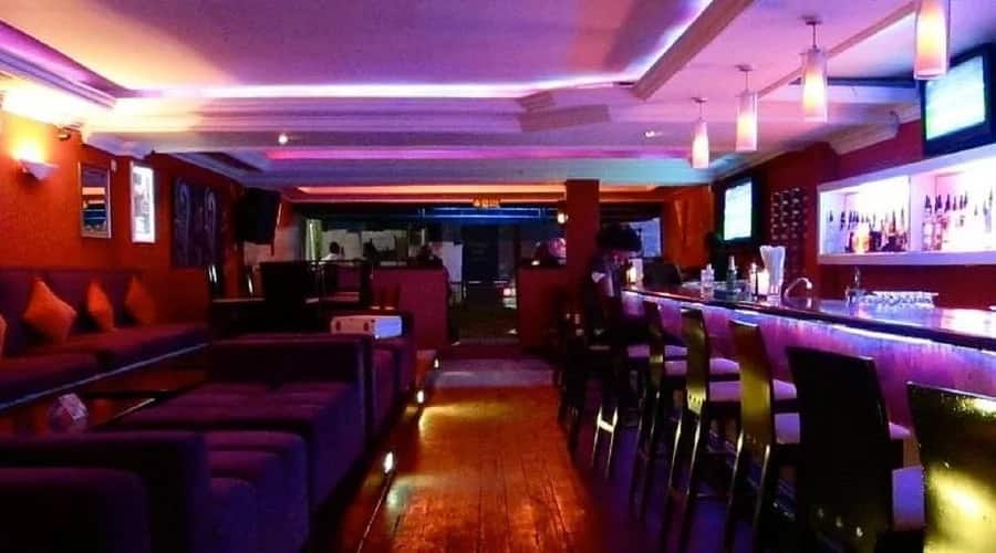 Skylux Lounge