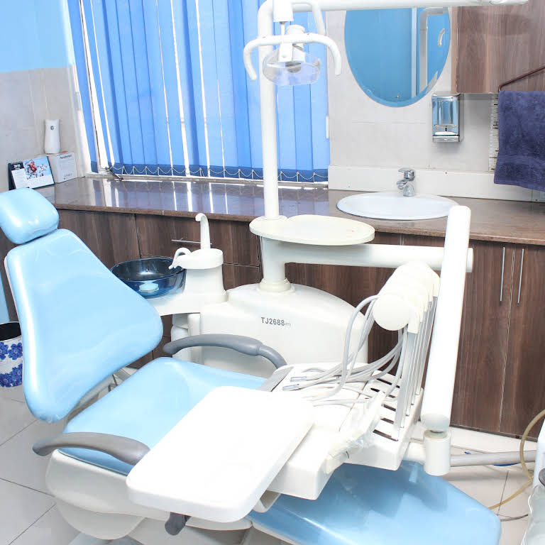 SUPREME DENTAL CARE